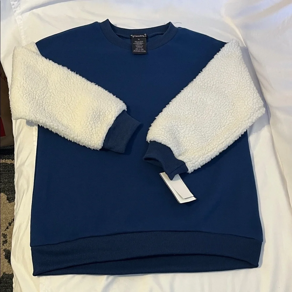 Xtraordinary stylish blue